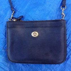 **ody Bag ( pebble leather Dark Brown)