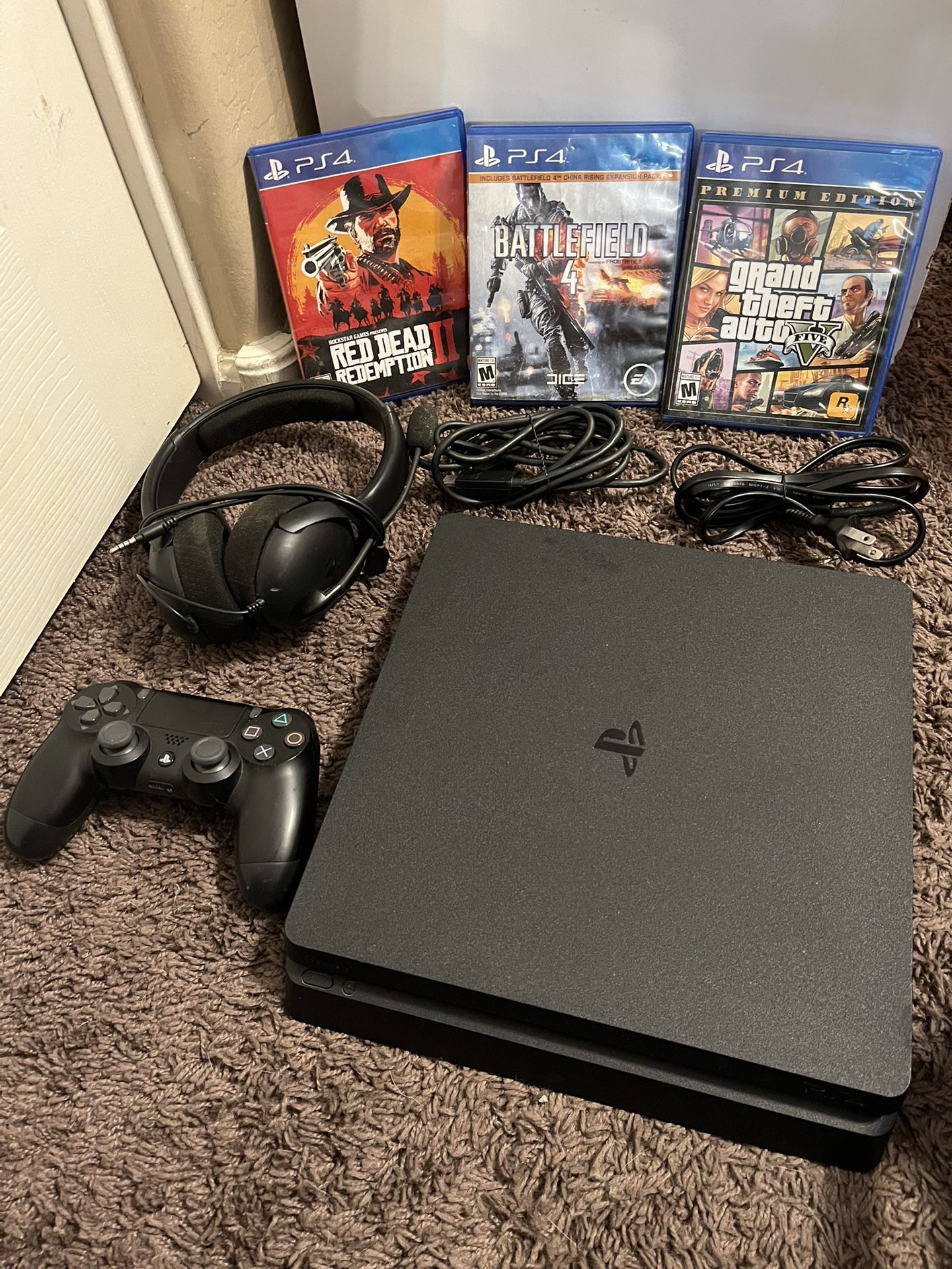 PS4