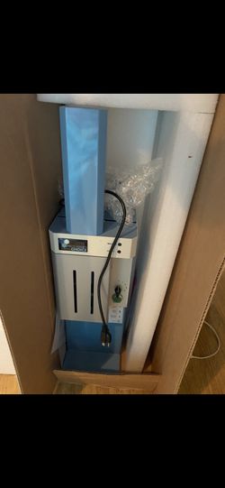 Mixing machine for cosmetic purposes