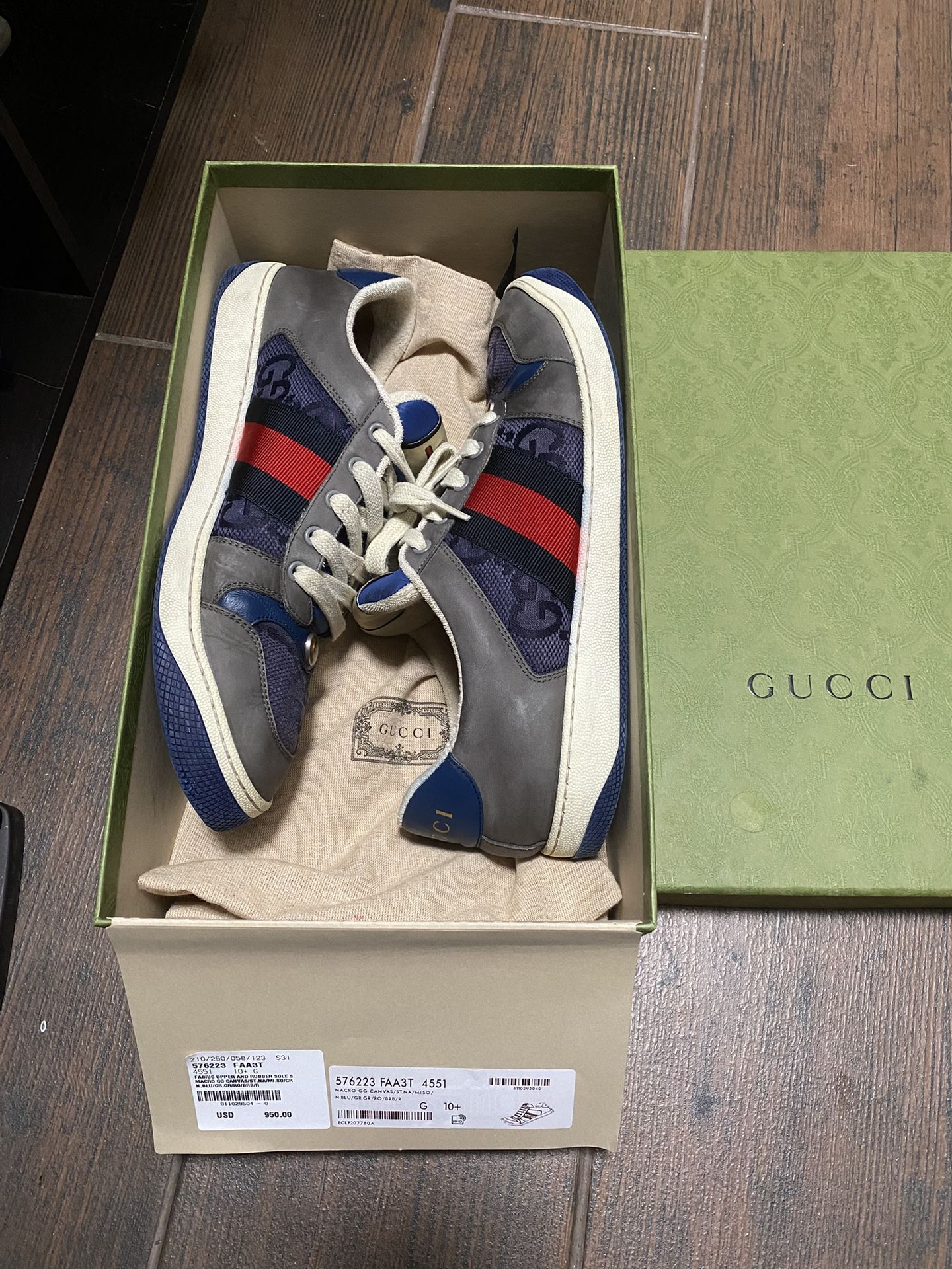 Mens Screeners $270 FIRM CASH ONLY