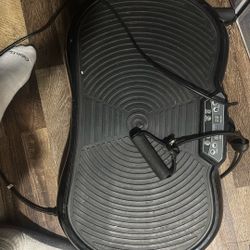 Fitness Vibration Plate