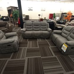 3pc Reclining Living Room Set 