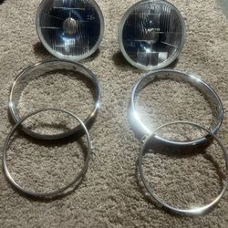 Jeep Wrangler TJ Headlight Set With OEM Bezels 