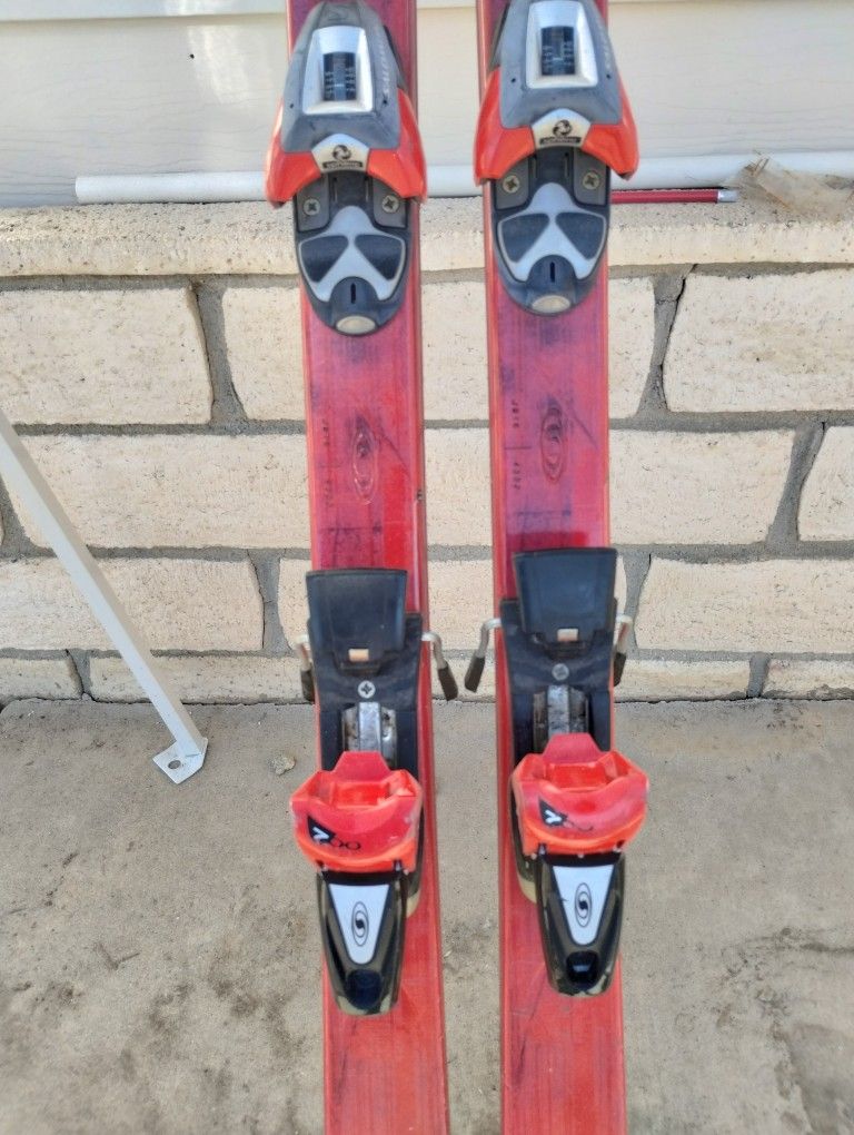 Skis