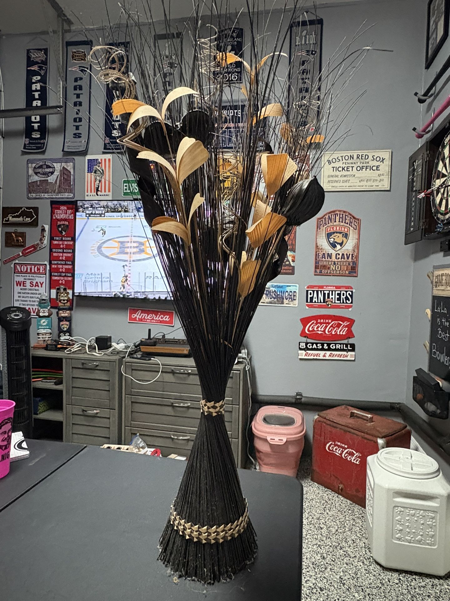 Decorative Reed Arrangement