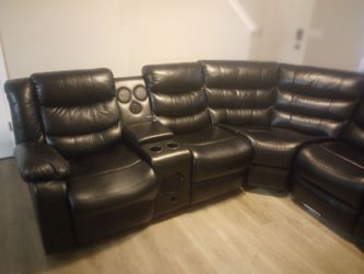 Entire 1 Bedroom Furnishings For Sale (Chamblee)