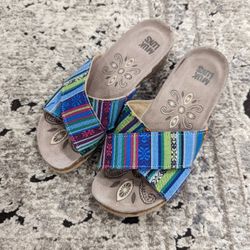 Muk Luks Ava Wedge Sandal Sz 7.5