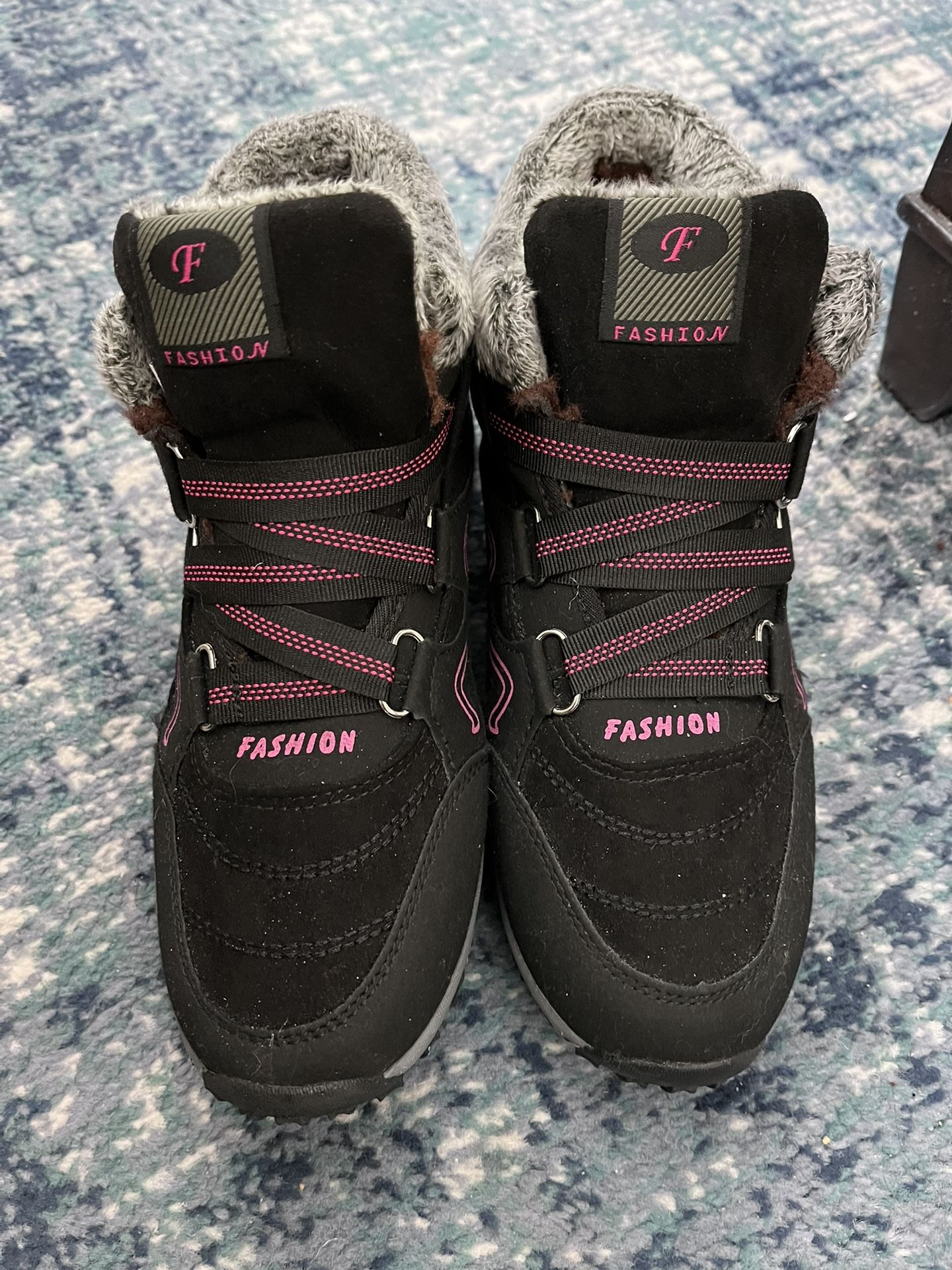 Women’s Snow Boots