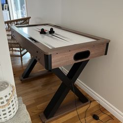 Air Hockey Table