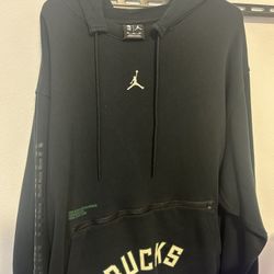 Jordan Courtside Statement Edition Milwaukee Bucks Hoodie Mens 3XL Black