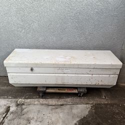 Toolbox / weather Guard