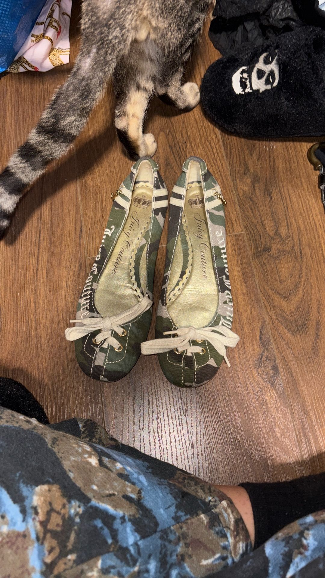 Nib Juicy Couture Women’s Shoes Flats Camo