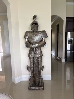 Suit of armor