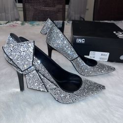 I.N.C STUNNING These Are A SHOW STOPPER PUMPS Size 8.5