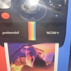 Polaroid Now ÷ Instant Camera