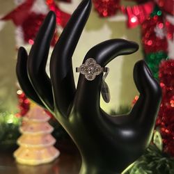 Silver Clover Ring Size 6