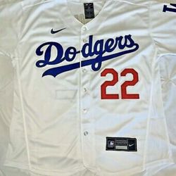 Dodgers Jersey For Kershaw NWT (Sizes Available) 