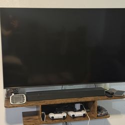 Flat Screen TV & Floating Console