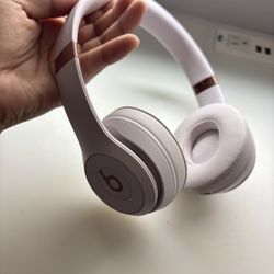Beats Solo 4  