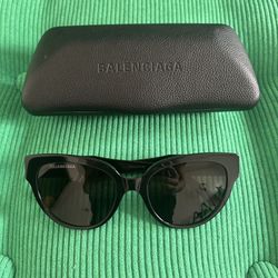 Cat Eye Black Balenciaga Sunglasses 