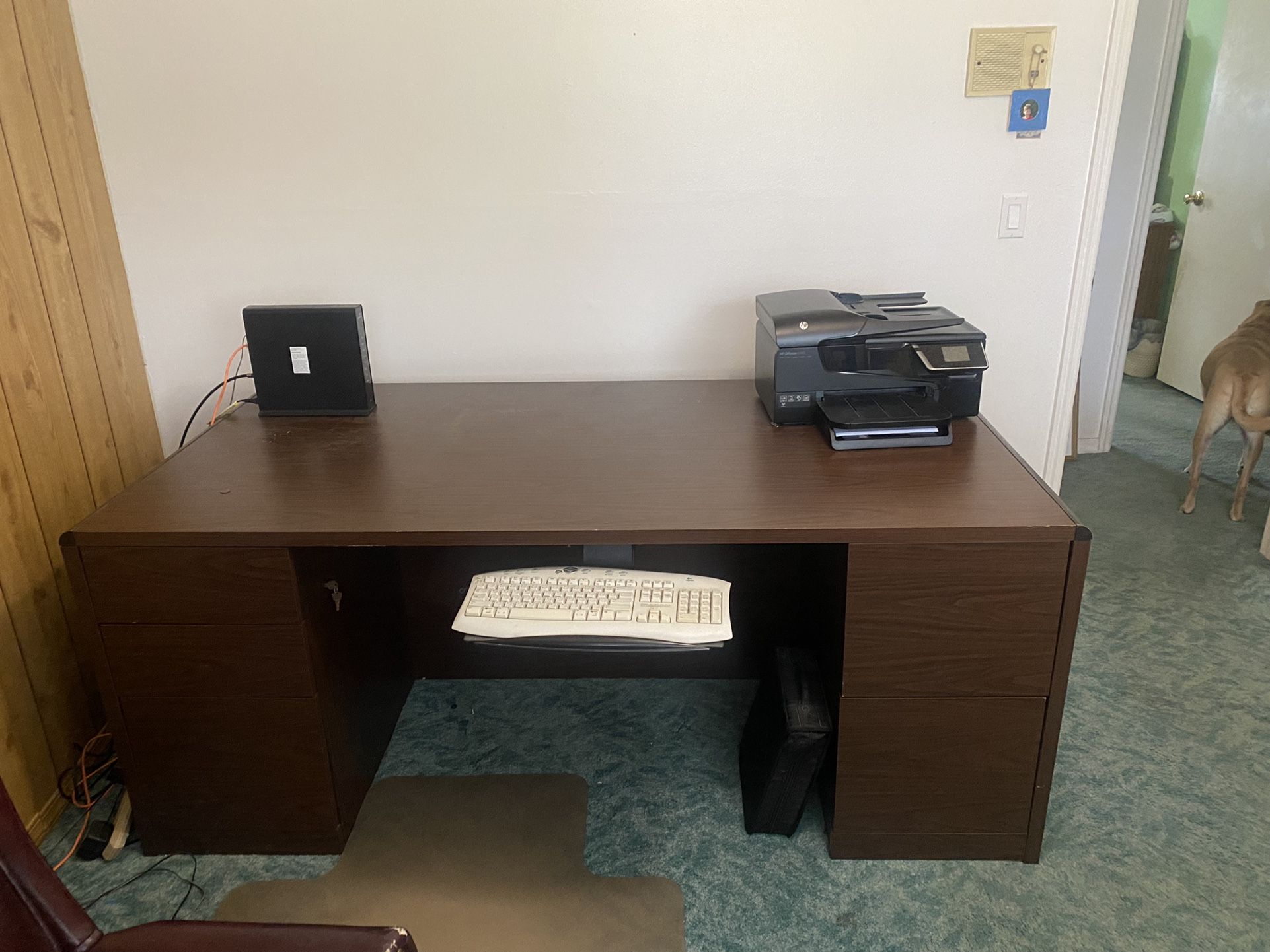 Office Desk With File Draw And Keys To Lock Desk
