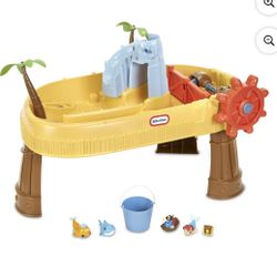 NEW Little Tikes Island Wavemaker Playset One Size Yellow Brown
