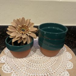 Set of 4 V Clay Glazed Flower Potters