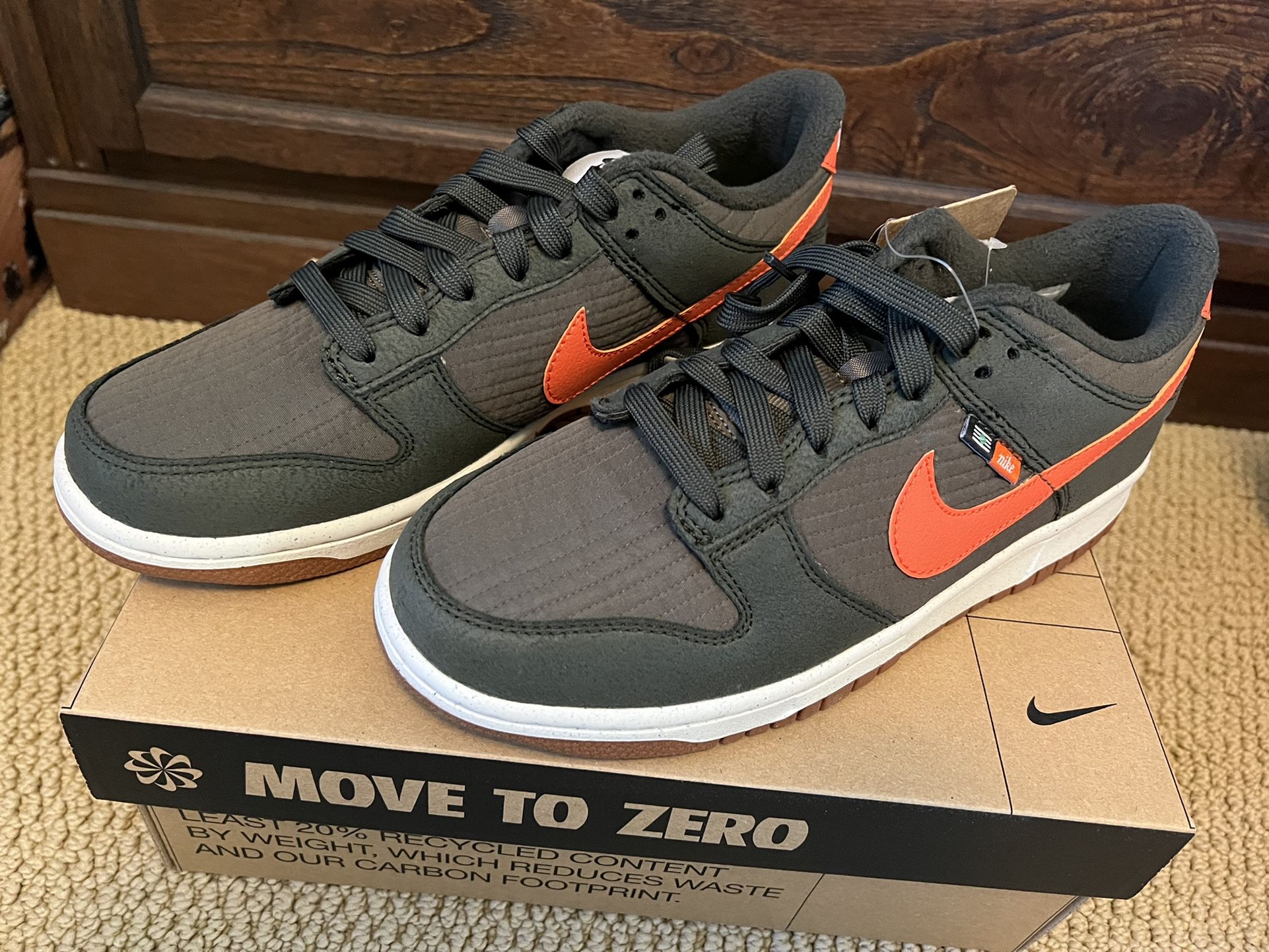 Nike  “Toasty Sequoia” Dunk-New In Box-7Y
