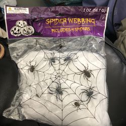 New Spider Webbing Halloween Decoration with Spiders!