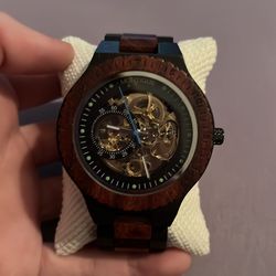 Monique wooden watch
