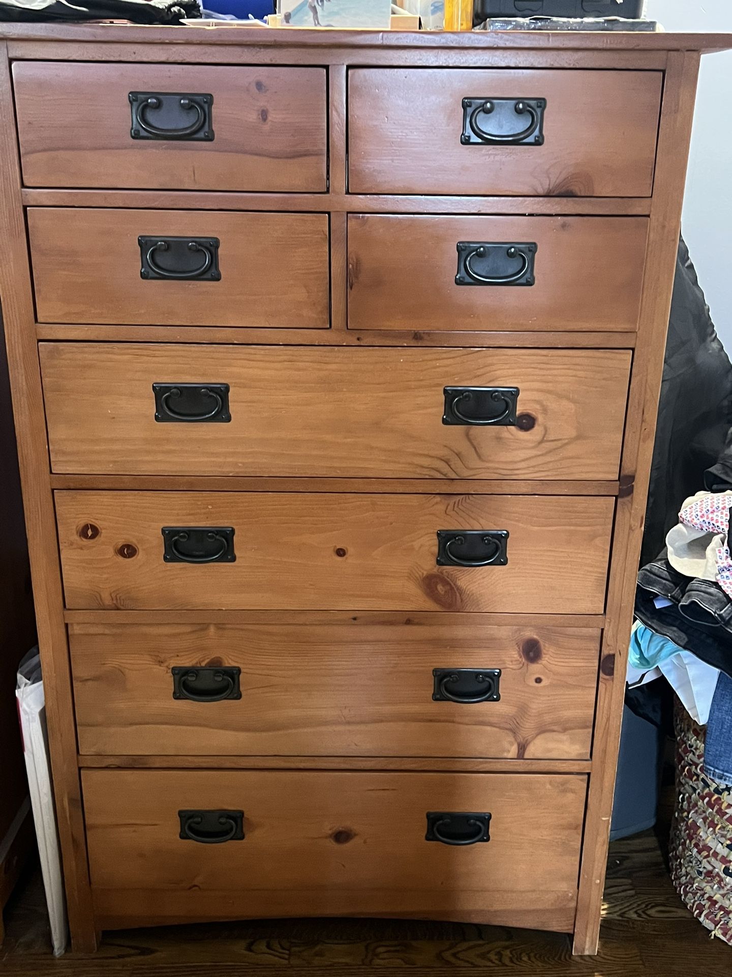 Amish Mission Style Dresser, Chest And Nightstands.