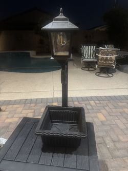 Nice Planter Pot Solar Lamp With A healthy Elephant Bush Succulent Plant !
