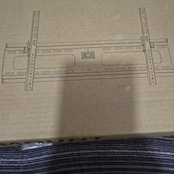 Tilting TV Wall Mount