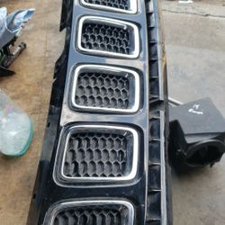 Jeep Compass  Grill Part 