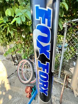 Fox Float 100 RLC  100 mm travel Suspension Fork 26in 1-1/8" Straight Disc/Rim 7" 3/4 Steer Fork length