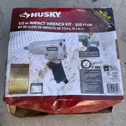 HUSKY 1/2 Impact Wrench Kit