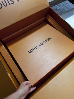 Authentic dust bag, box, shipping box and envelope