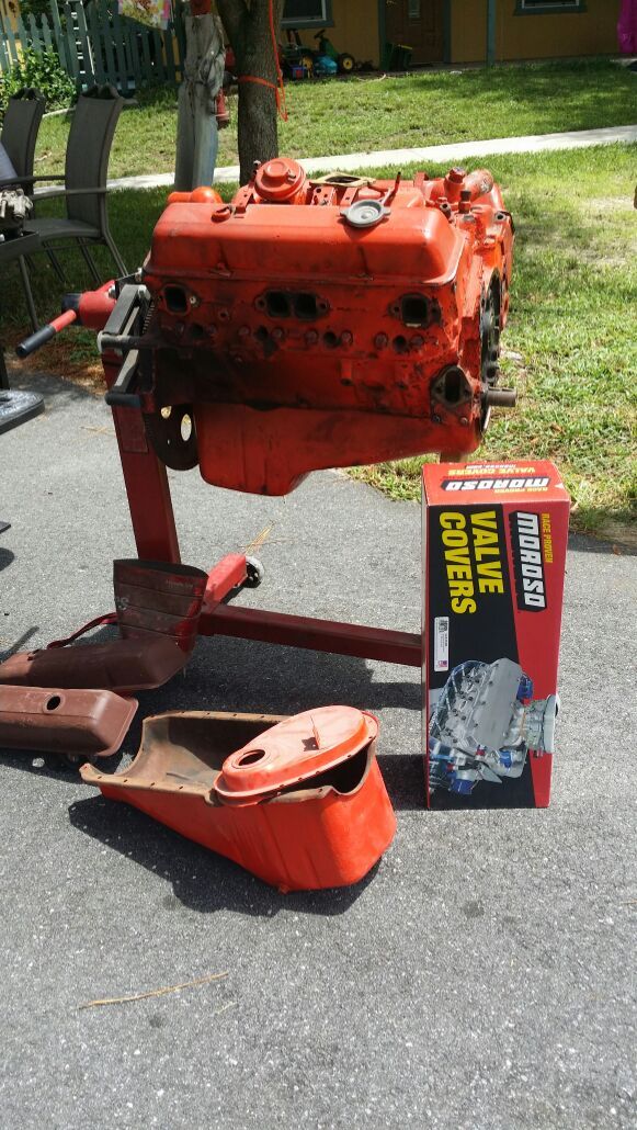 350 Chevy V8, Motor & STAND