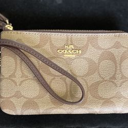 Coach Double Zipped Wristlets 