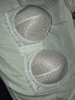 NEW- DD Strapless Bra