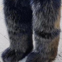 Black Faux Fur Knee-Boots Sizes 8,8.5,9,10.5,11 Message True Size and Order