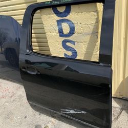 2014-2018 Chevy Silverado Right Rear Door