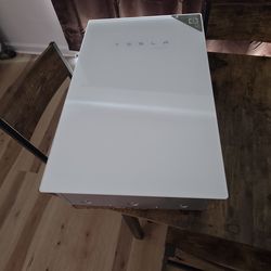 Tesla Gateway 3