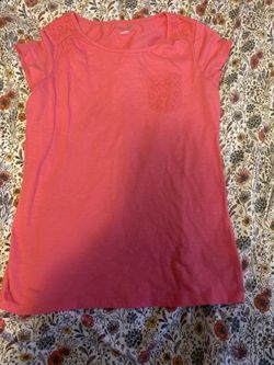 pink shirt