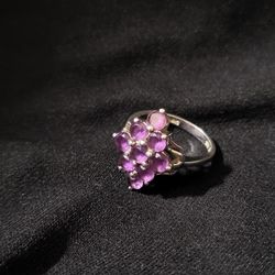925 Stamped Silver Ring With 9 Round Amethyst Stones! Diamond Shaped Setting! Must See! The photos do not do it justice! 