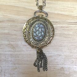 Pendant Watch