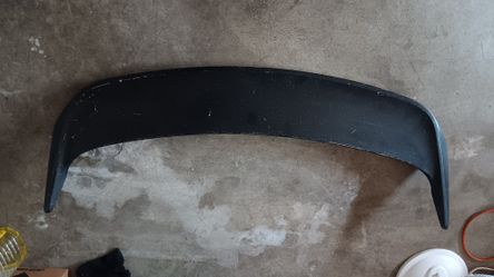 Back Wing For A Mustang