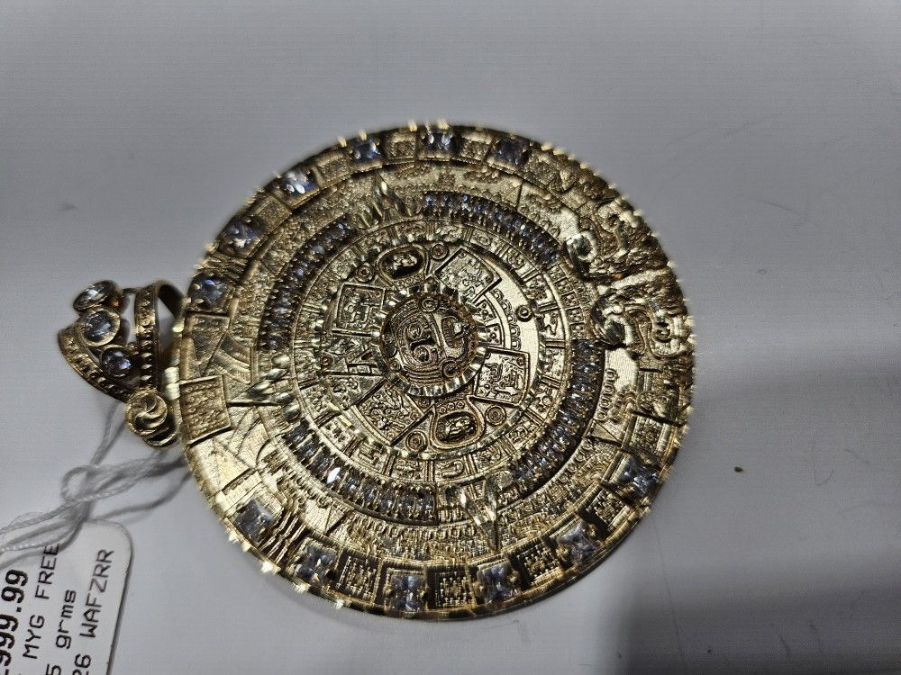 Aztec Pendant 10k