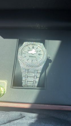 CUSTOM ICED OUT MENS HIPHOP WATCH