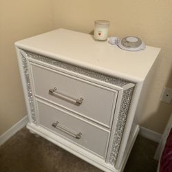White with Silver Sparkle Diamonds Nightstands 